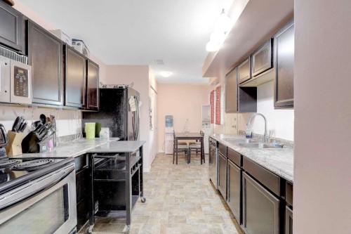 20140 Ashley Crescent, Maple Ridge, BC 