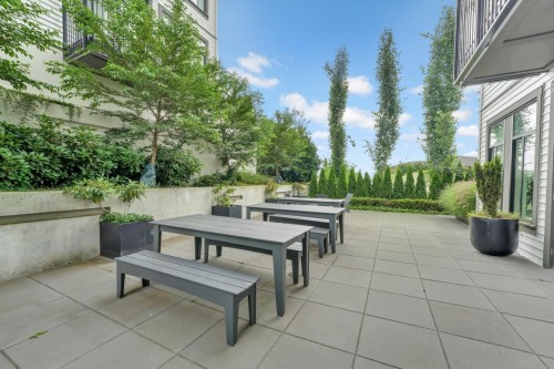 404-718 Edgar Avenue, Coquitlam, BC 