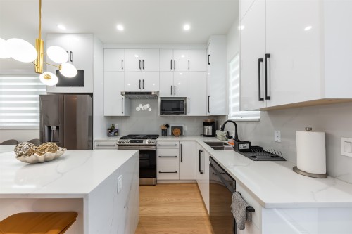 2975 42Nd Avenue E, Vancouver, BC 