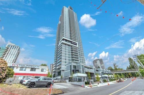 4207 2135 Springer Avenue  Burnaby, BC V5B 0C1