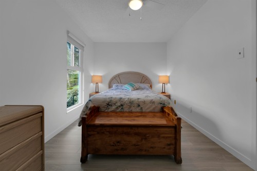 25-315 Schoolhouse Street, Coquitlam, BC - Indoor Photo Showing Bedroom