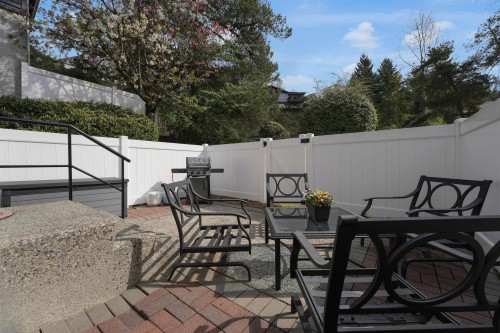 25-315 Schoolhouse Street, Coquitlam, BC - Outdoor
