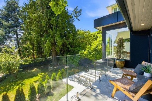 2508 Nelson Avenue, West Vancouver, BC 