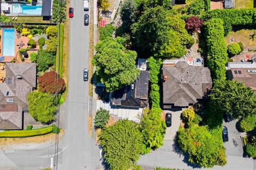 2508 Nelson Avenue, West Vancouver, BC 