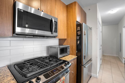 1908-280 Ross Drive, New Westminster, BC - Indoor Photo Showing Kitchen With Stainless Steel Kitchen