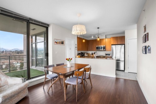 1908-280 Ross Drive, New Westminster, BC - Indoor