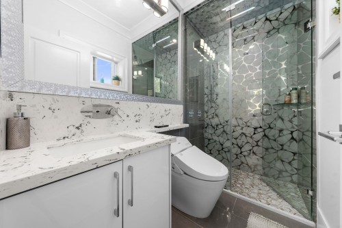 3419 48Th Avenue E, Vancouver, BC 