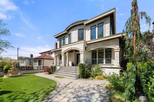 3419 48Th Avenue E, Vancouver, BC 