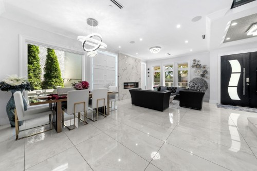 3419 48Th Avenue E, Vancouver, BC 