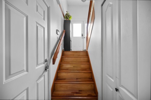 2253 Parkway Boulevard, Coquitlam, BC - Indoor Photo Showing Other Room
