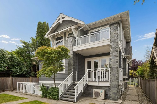 2011 36Th Avenue W, Vancouver, BC 