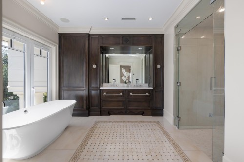 1365 Whitby Road, West Vancouver, BC 