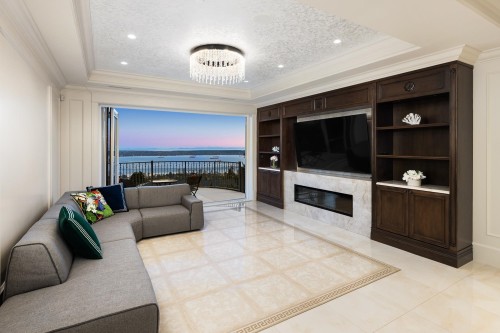 1365 Whitby Road, West Vancouver, BC 