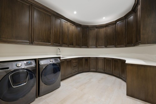 1365 Whitby Road, West Vancouver, BC 