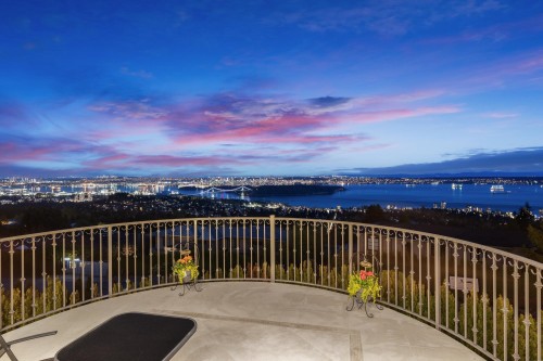1365 Whitby Road, West Vancouver, BC 