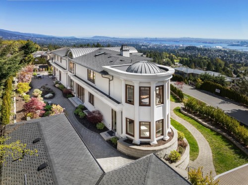 1365 Whitby Road, West Vancouver, BC 