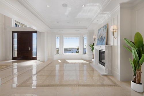 1365 Whitby Road, West Vancouver, BC 