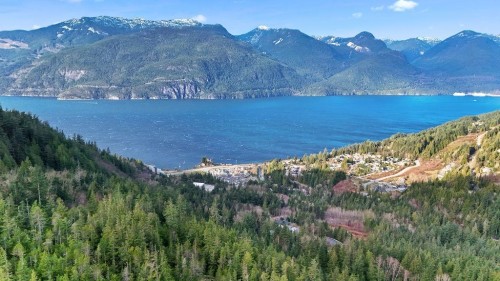 1140 Copper Drive, Squamish, BC 