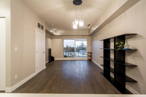 703-10033 River Drive, Richmond, BC 