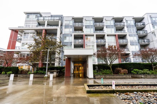 703-10033 River Drive, Richmond, BC 