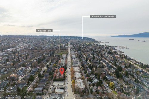 3018 4Th Avenue W, Vancouver, BC 