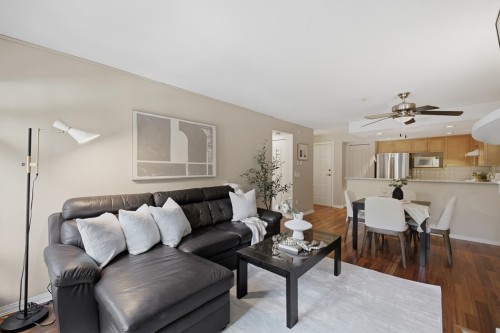3018 4Th Avenue W, Vancouver, BC 