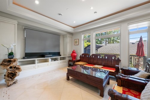 1268 40Th Avenue W, Vancouver, BC 