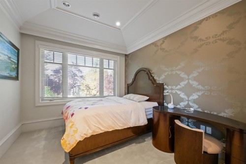 1268 40Th Avenue W, Vancouver, BC 
