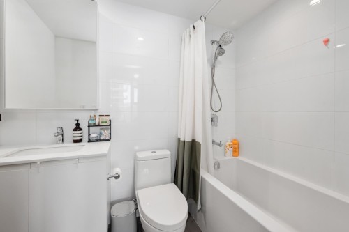 4111-3833 Evergreen Place, Burnaby, BC 