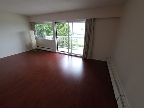 302-8020 Ryan Road, Richmond, BC 