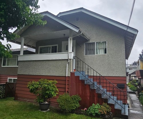5350 Cecil Street, Vancouver, BC - Outdoor With Exterior