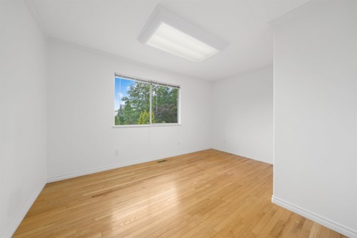27660 128 Avenue, Maple Ridge, BC 