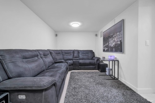 7901 Oak Street, Vancouver, BC 