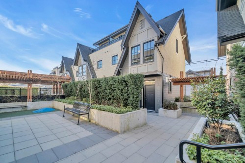7901 Oak Street, Vancouver, BC 