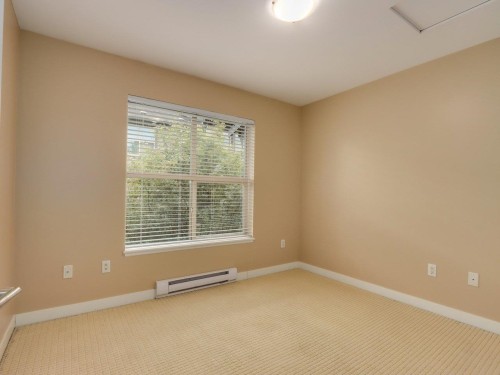 319 15Th Street E, North Vancouver, BC 