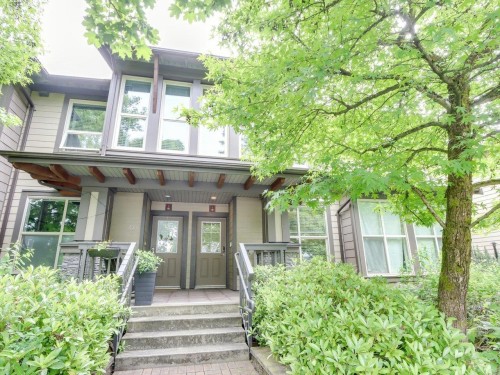 319 15Th Street E, North Vancouver, BC 