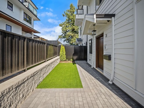 3-3786 Peter Street, Burnaby, BC 