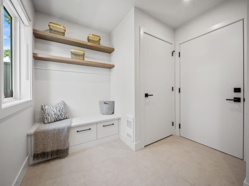 3-3786 Peter Street, Burnaby, BC 