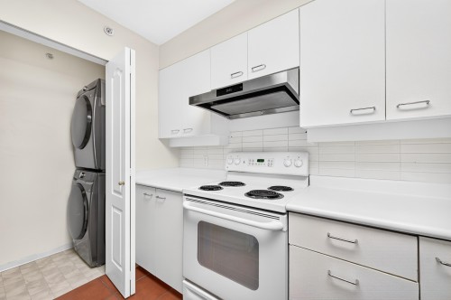 1106-7380 Elmbridge Way, Richmond, BC 