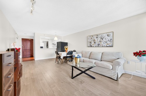 1106-7380 Elmbridge Way, Richmond, BC 