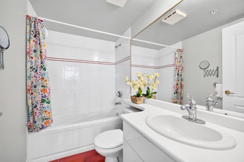 1106-7380 Elmbridge Way, Richmond, BC 