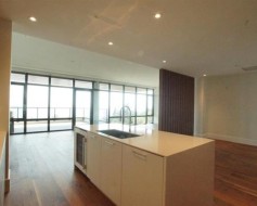 604-3101 Burfield Place West Vancouver, BC V7S 0A9