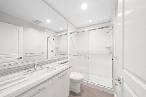 2801-3093 Windsor Gate, Coquitlam, BC 