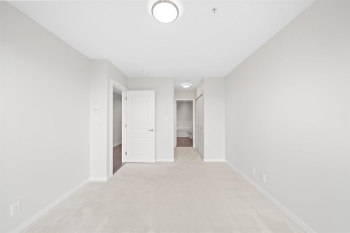 2801-3093 Windsor Gate, Coquitlam, BC 