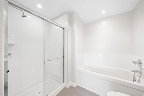 2801-3093 Windsor Gate, Coquitlam, BC 