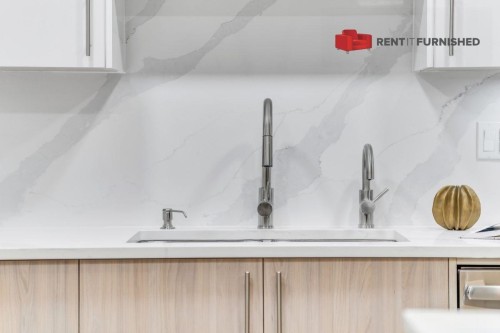 1125 Homer Street, Vancouver, BC 