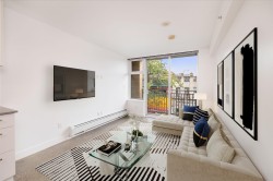 305-231 Pender Street E Vancouver, BC V6A 1T8