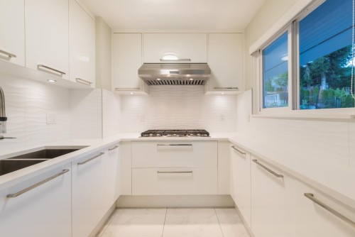 1441 Chartwell Drive, West Vancouver, BC 