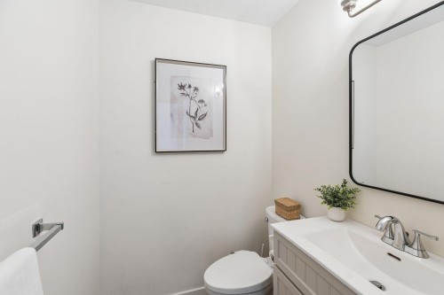 2509 Burian Drive, Coquitlam, BC 