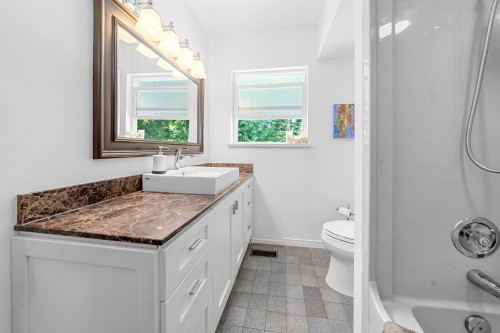 3920 Delbrook Avenue, North Vancouver, BC 